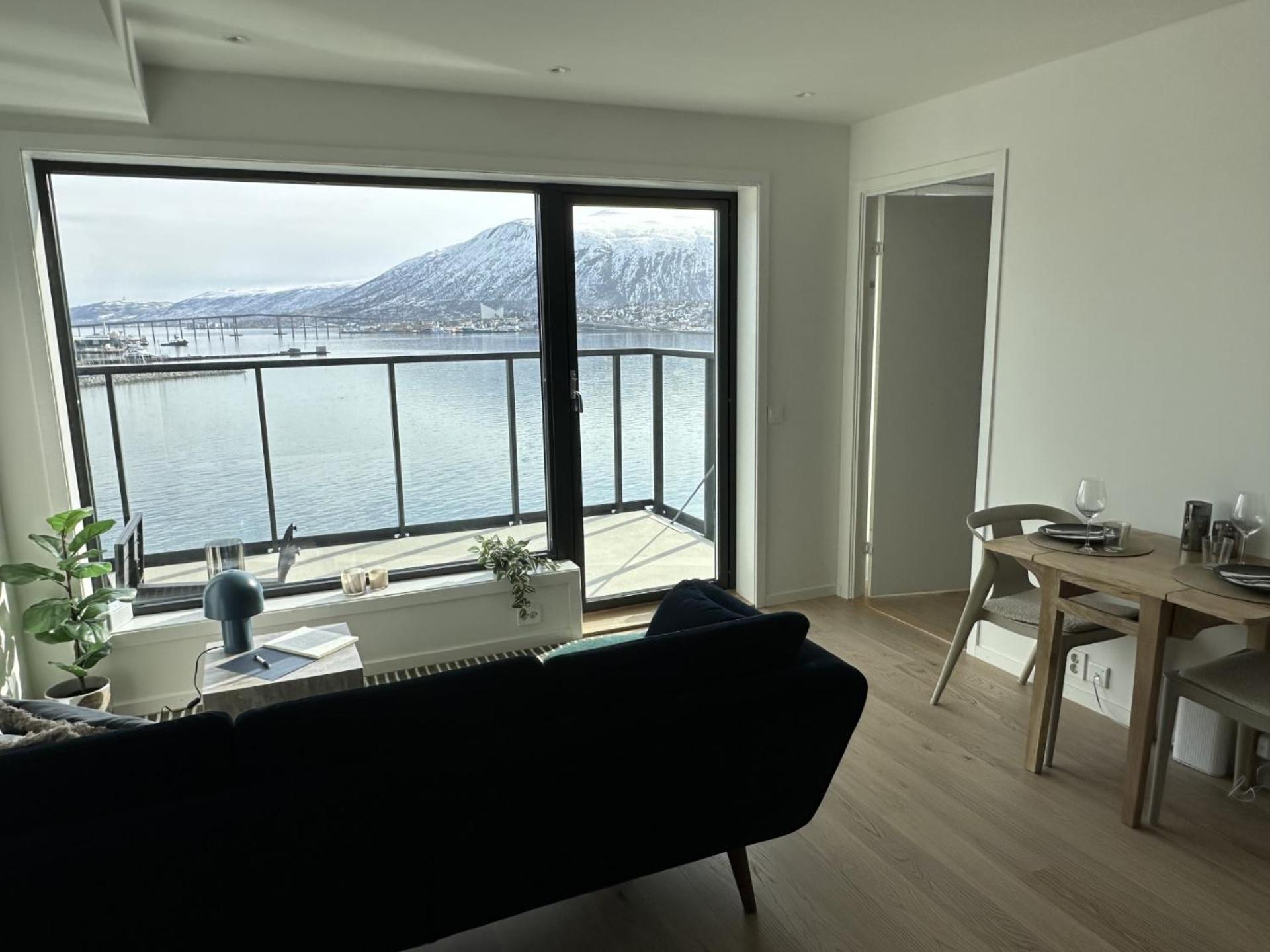 Sweet Little Penthouse, Amazing View * Tromso