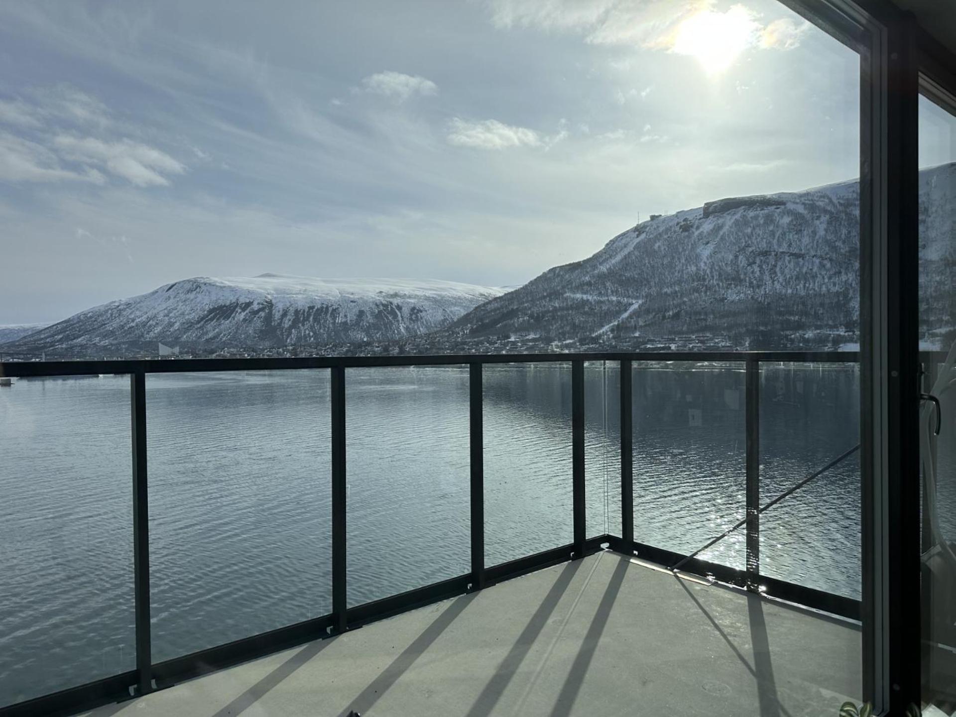 Sweet Little Penthouse, Amazing View Apartment *